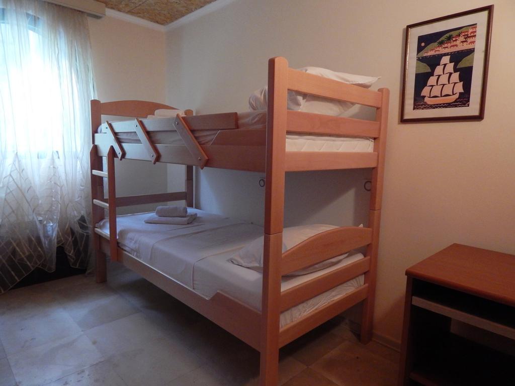 Garni Hotel Vila Aleksandar Herceg Novi Eksteriør billede